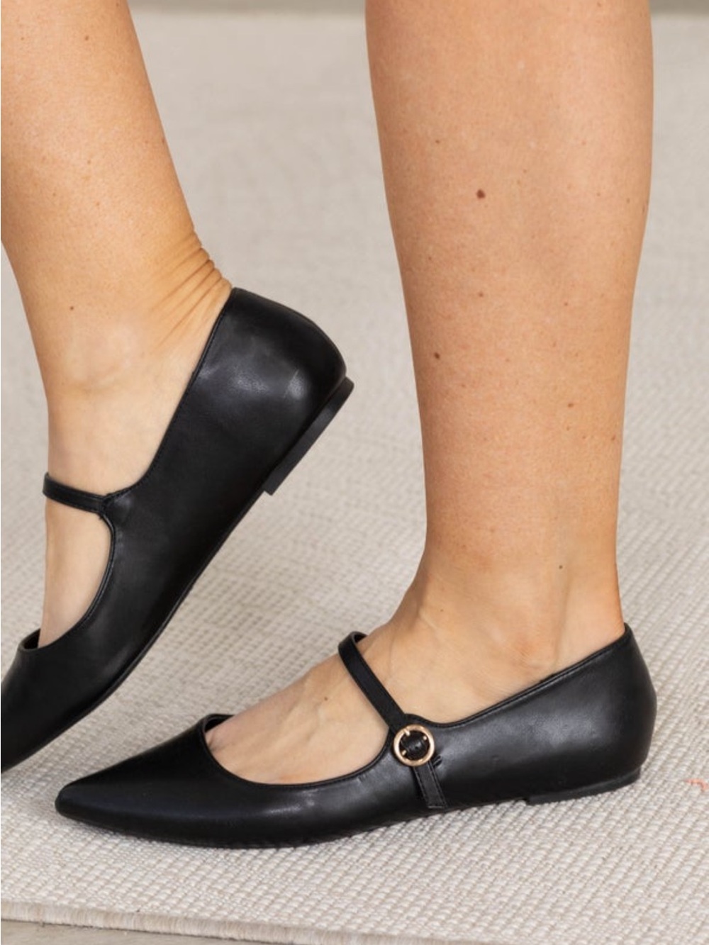 Pointed Toe Flat With Adjustable Strap Women 9 Black - Picture 2 of 8